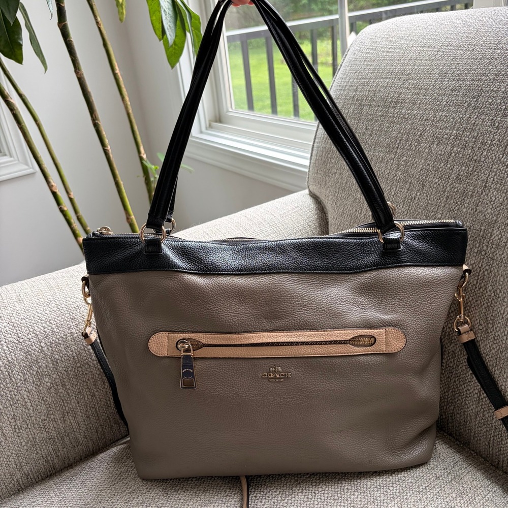 Coach Tyler Pebbled Leather Tote Bag Black Tan Large Satchel Crossbody Handbag